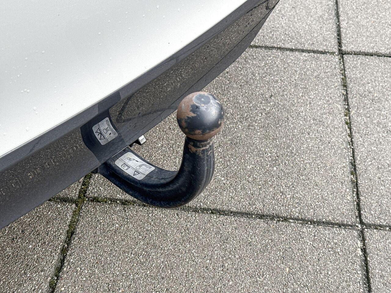 BMW 2-SERIE Cabrio 220i High Executive Edition