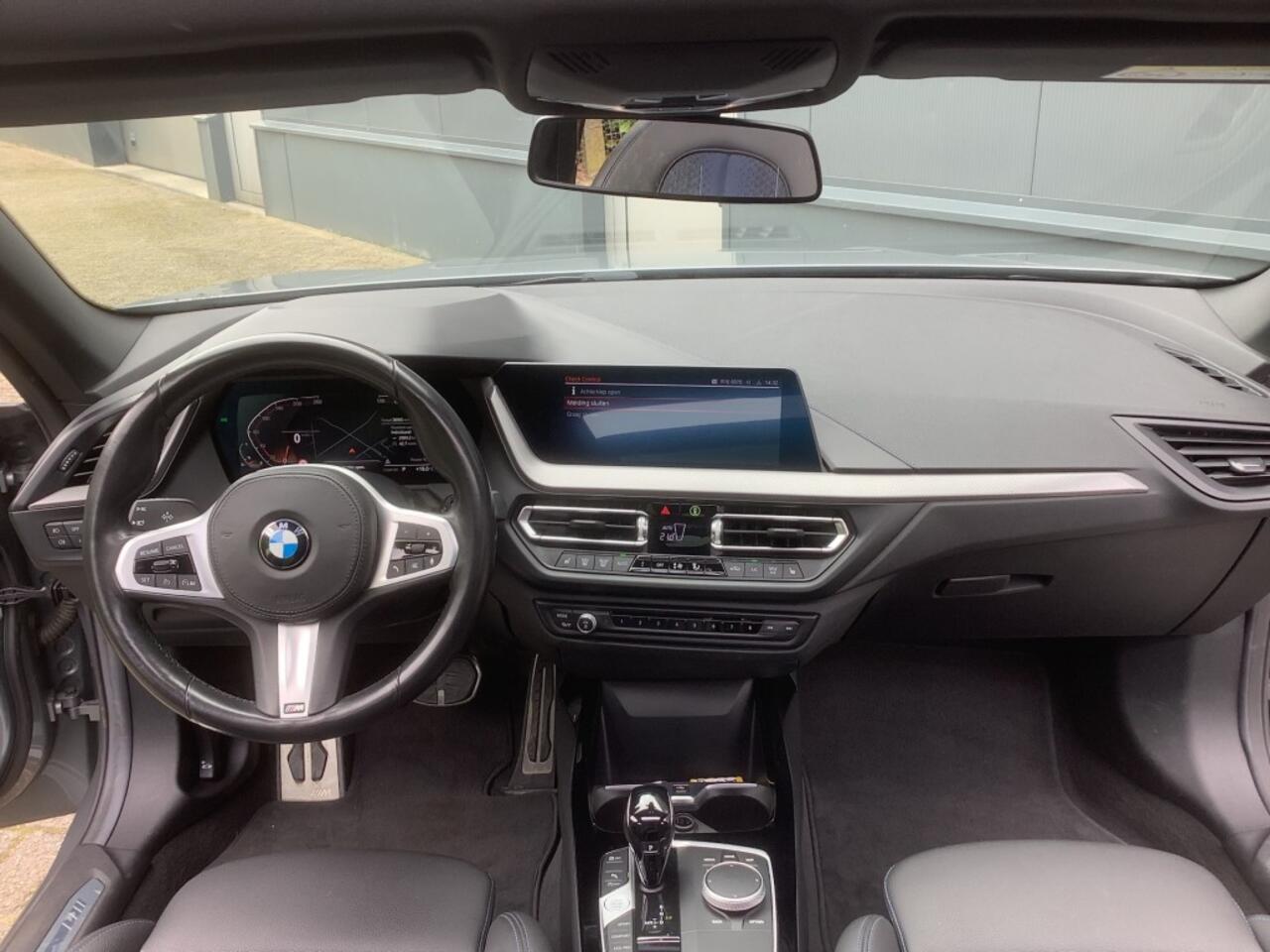 BMW 2-SERIE 220i M-Sport Edition I panorama I dealer onderhouden