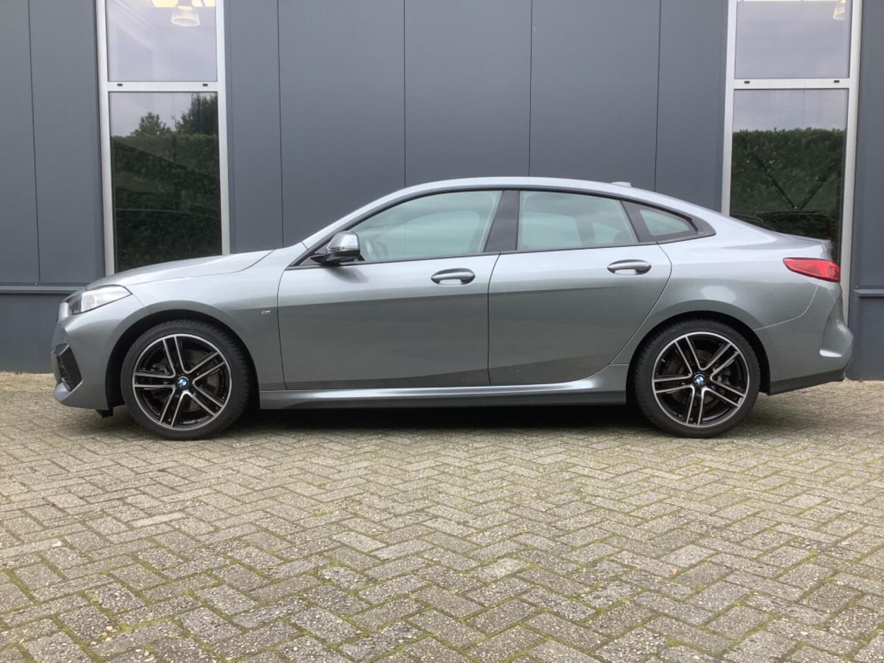 BMW 2-SERIE 220i M-Sport Edition I panorama I dealer onderhouden