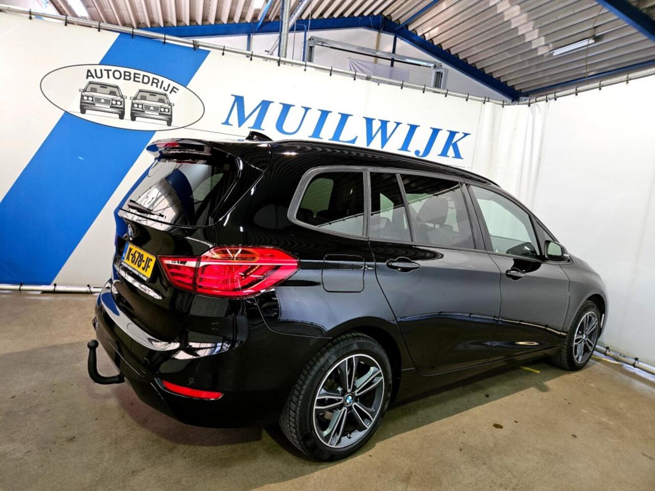 BMW 2-SERIE Gran Tourer 218i High Executive Edition / Trekhaak / Full LED /