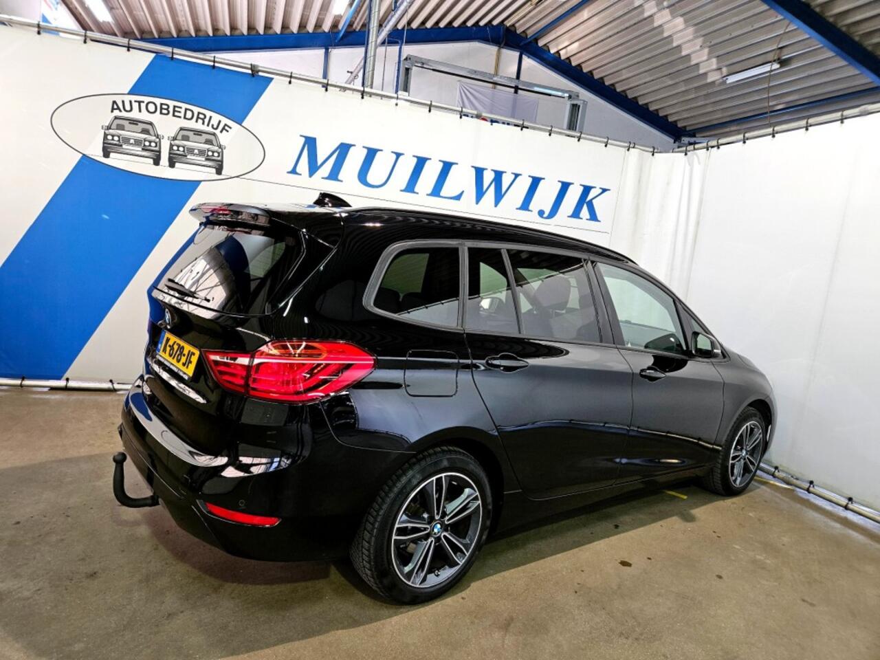 BMW 2-SERIE Gran Tourer 218i High Executive Edition / Trekhaak / Full LED /