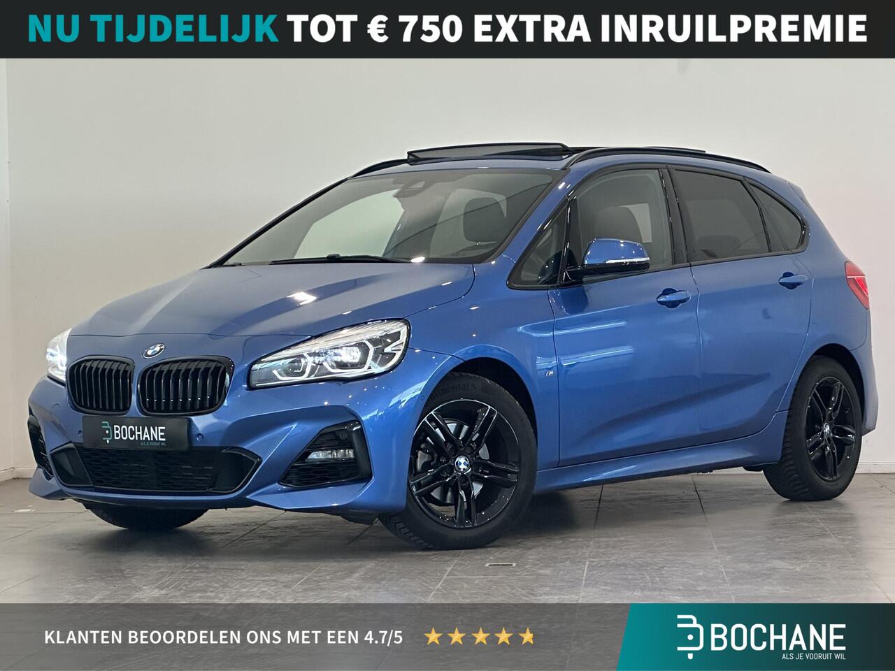 BMW 2-SERIE Active Tourer 218i High Executive | M Sport | Panoramadak | Trekhaak afneembaar | Parkeersensoren voor, achter en achteruitrijcamera