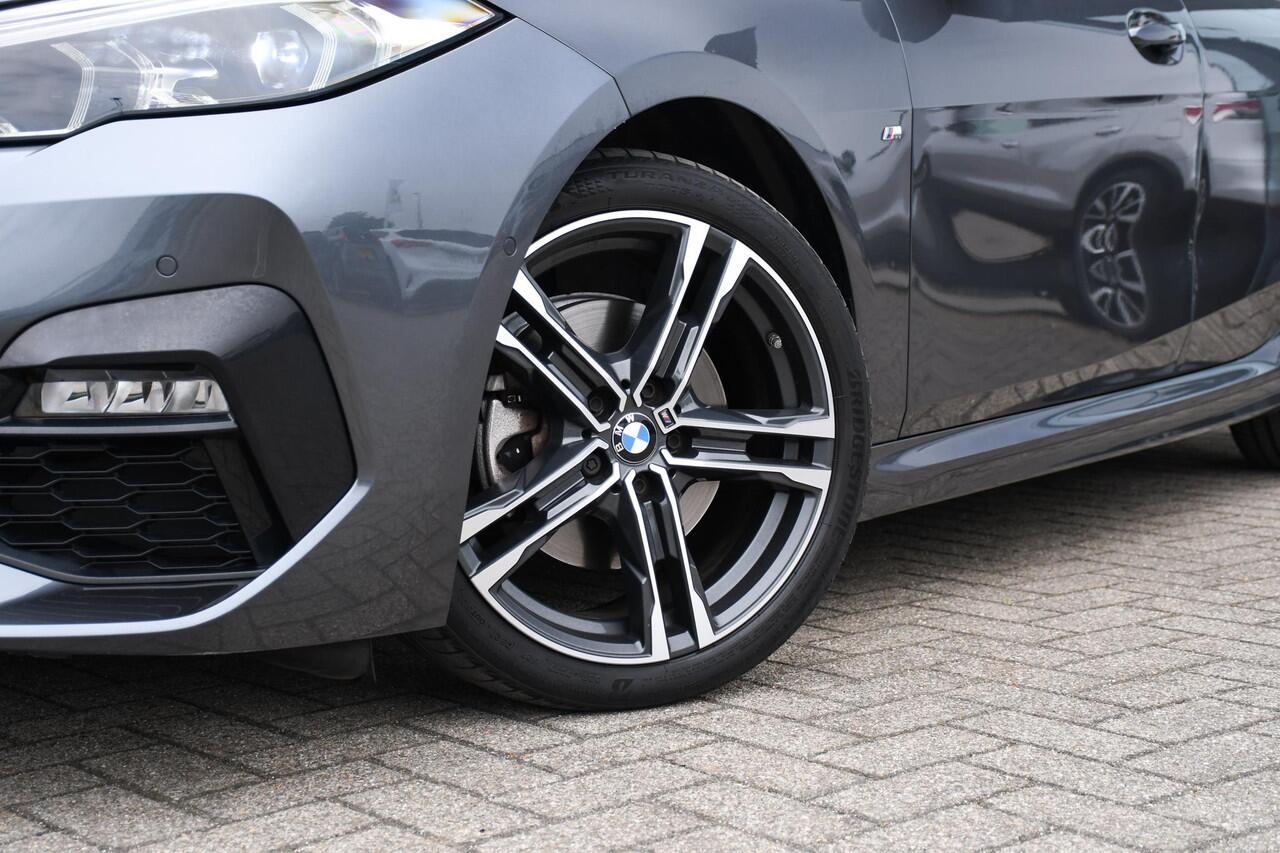 BMW 2-SERIE Gran Coupé 218i HighExecutive M-SPORT/ HEAD UP DISPLAY/ LEDER