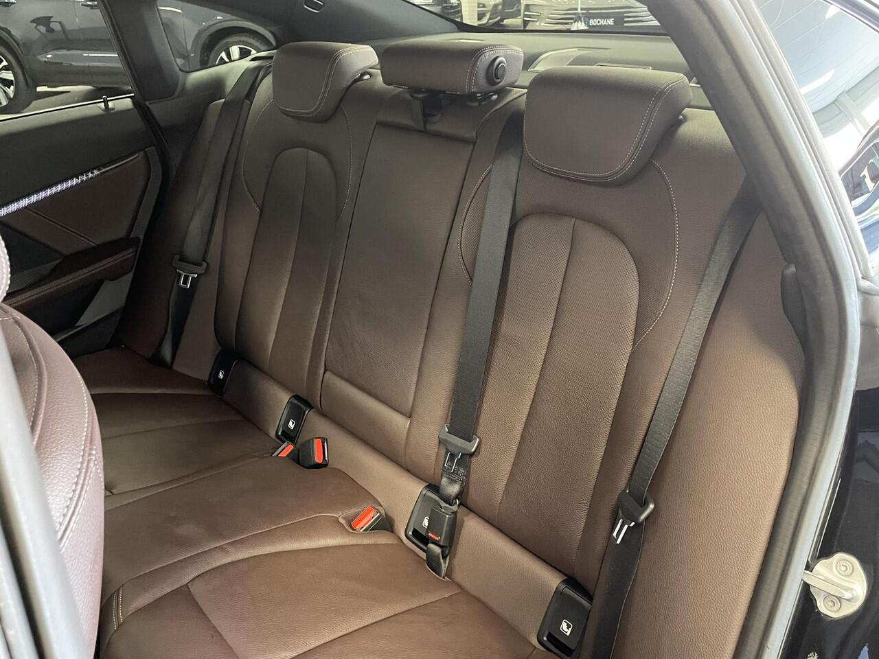 BMW 2-SERIE Gran Coupé 218i M-sport | 1e-EIG. | PANO | CARPLAY |