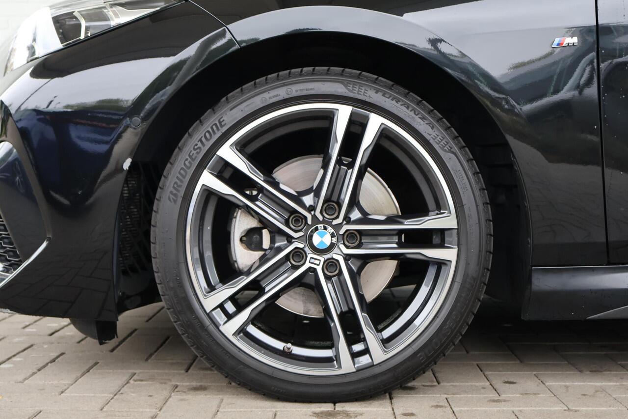 BMW 2-SERIE Gran Coupé 218i | M Sport | Parking Pack | Audio Media Pack | Active Cruise Control