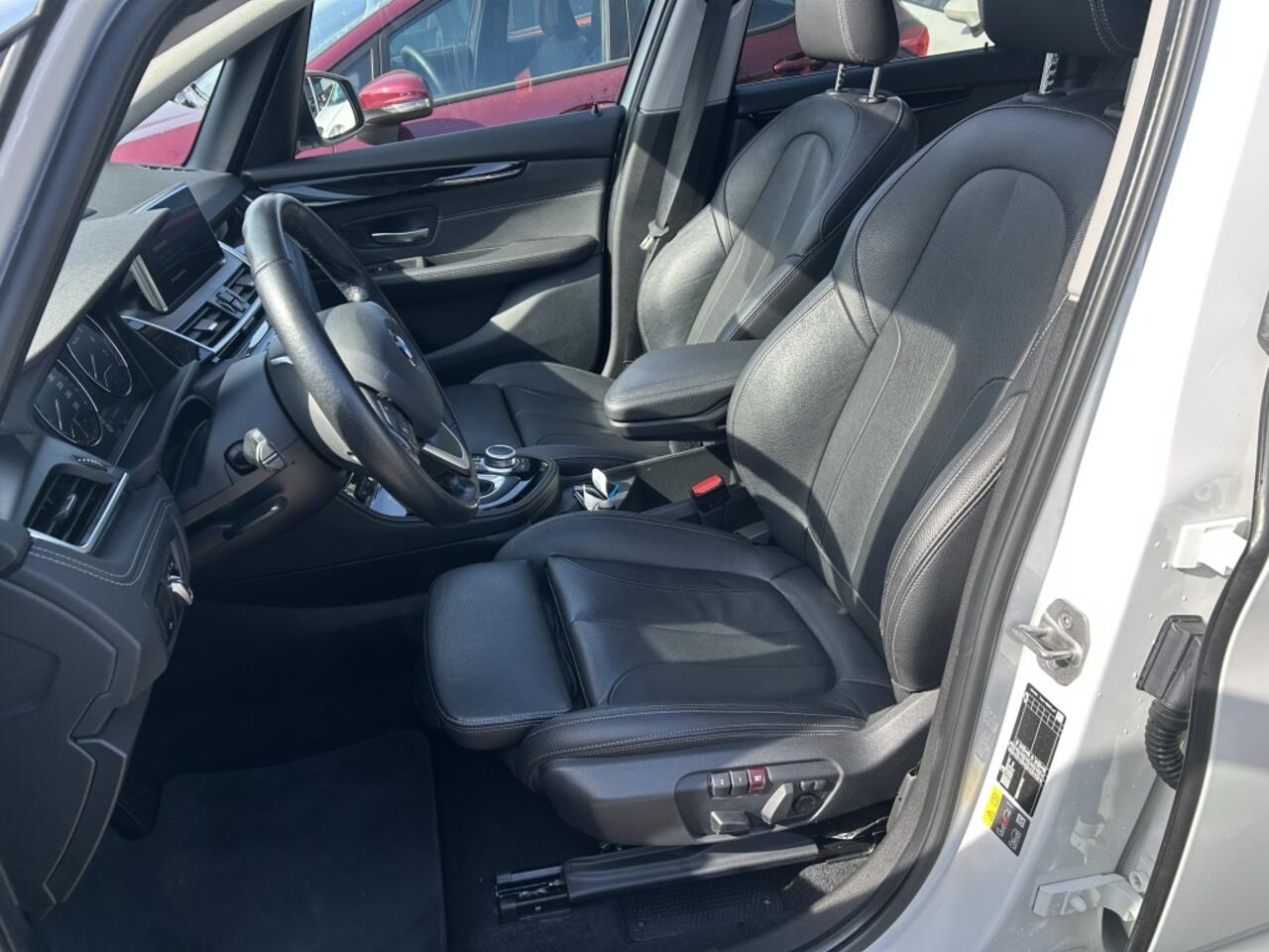 BMW 2-SERIE Active Tourer 225xe iPerformance Panodak Leder