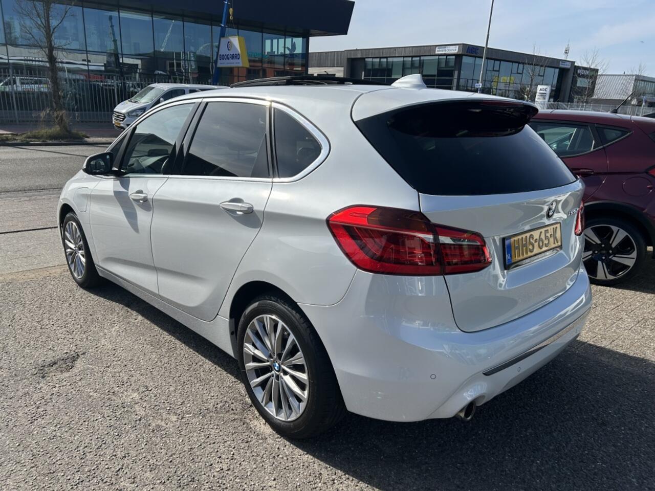 BMW 2-SERIE Active Tourer 225xe iPerformance Panodak Leder