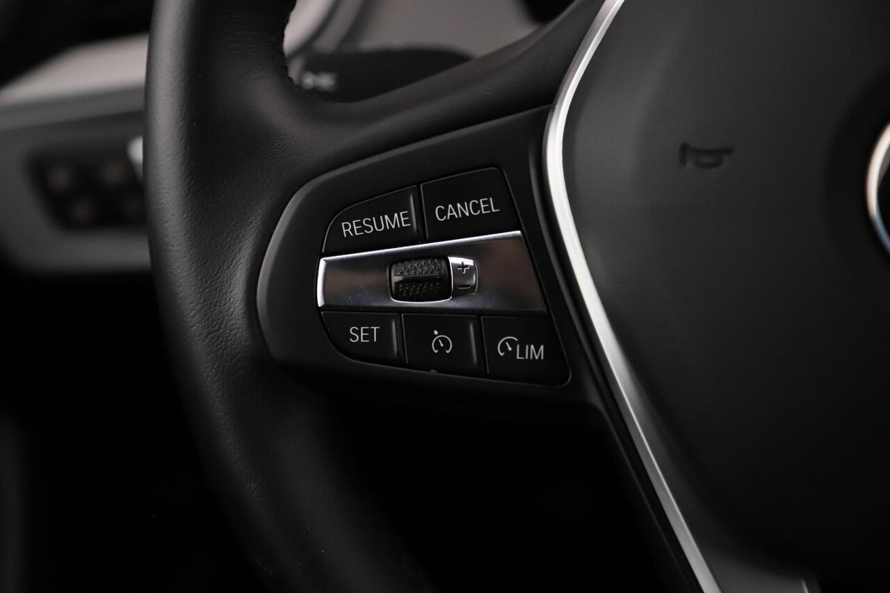 BMW 2-SERIE Gran Coupé 218i Executive Edition Navigatie Carplay Android LED Parkeersensoren