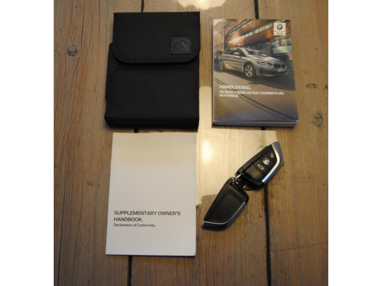 BMW 2-SERIE Active Tourer 225xe iP eDr. Ed. | Zeer luxe uitgevoerde BMW!