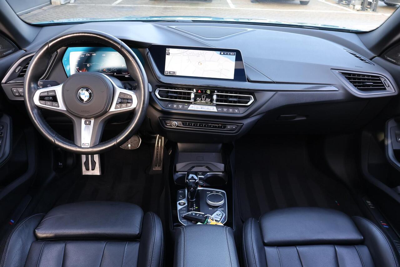 BMW 2-SERIE Gran Coupé 218i Executive Edition 1e eigenaar | Dealer Onderh | BTW | NAP | Pano | M Sport + | Winterpack | Harman | HIFI | Camera | Navi | Climate | Alarm Klasse 3 | Carplay | LMV | DAB |