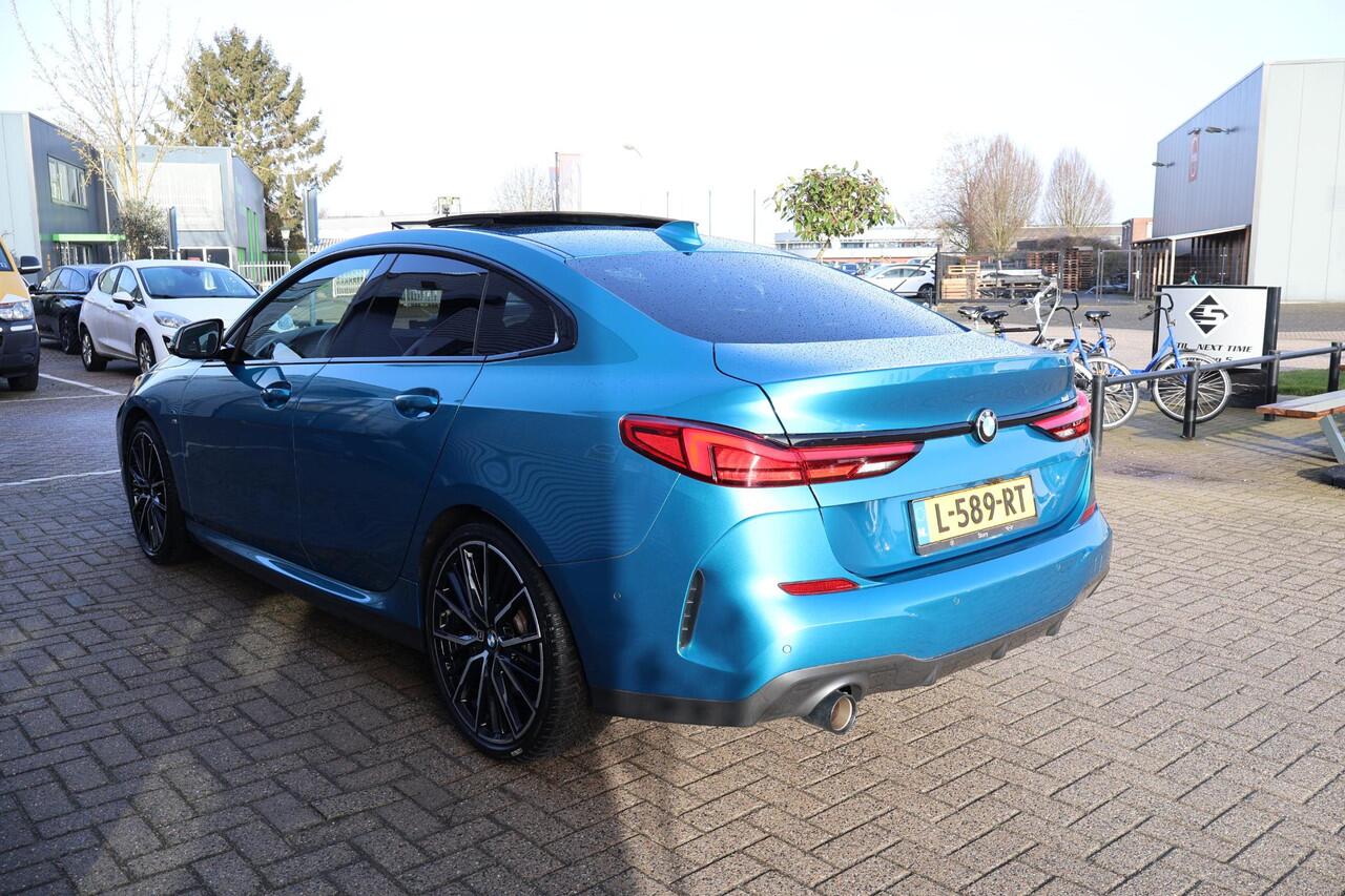BMW 2-SERIE Gran Coupé 218i Executive Edition 1e eigenaar | Dealer Onderh | BTW | NAP | Pano | M Sport + | Winterpack | Harman | HIFI | Camera | Navi | Climate | Alarm Klasse 3 | Carplay | LMV | DAB |
