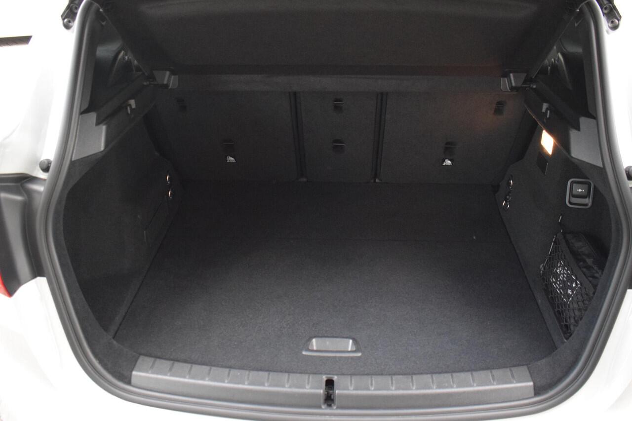 BMW 2-SERIE Active Tourer 225xe PHEV|ADAPTCRUISE|MEMORY|LED|STOELVW|PARELLAK