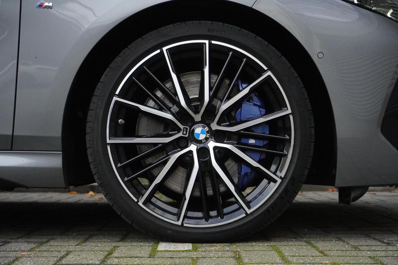 BMW 2-SERIE Gran Coupé 218i M Sport Edition | Glazen panoramadak | Achteruitrijcamera | HiFi System