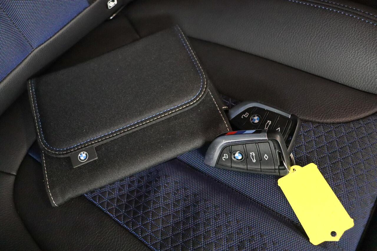 BMW 2-SERIE Gran Coupé 218i Business Edition | M-Sportpakket | HiFi | Adaptieve LED koplampen | M Koplampen Shadow Line