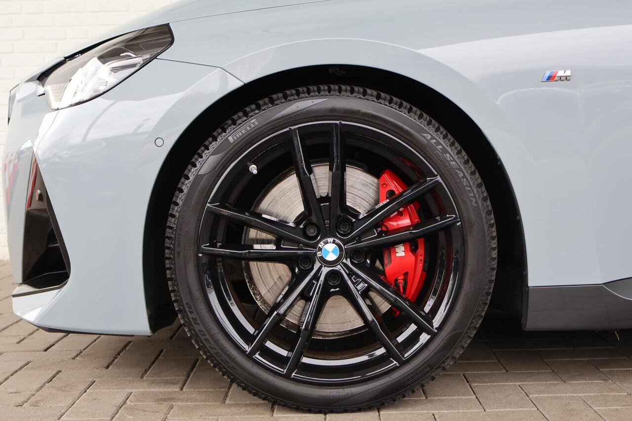 BMW 2-SERIE Coupé 220i High Executive | M Sport | Harman Kardon | Stuurwiel Verwarmd | Parking Pack