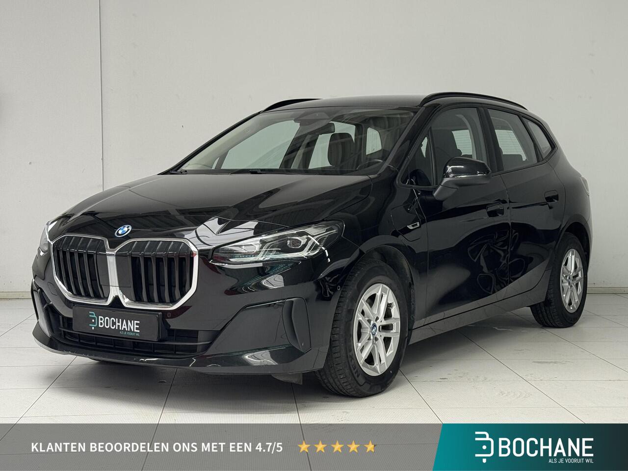 BMW 2-SERIE Active Tourer 225e xDrive | Navigatie | Achteruitrijcamera | Harman / Kardon | BMW LED |