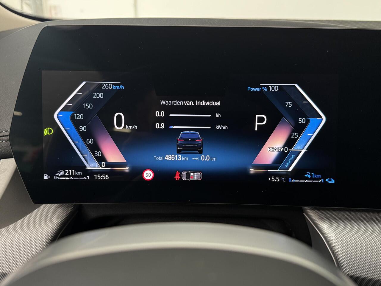 BMW 2-SERIE Active Tourer 225e xDrive | Navigatie | Achteruitrijcamera | Harman / Kardon | BMW LED |