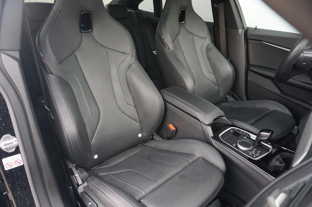 BMW 2-SERIE Gran Coupé 218i M Sport | Schuif-kanteldak / HIFI / Sportstoelen / 18 Inch