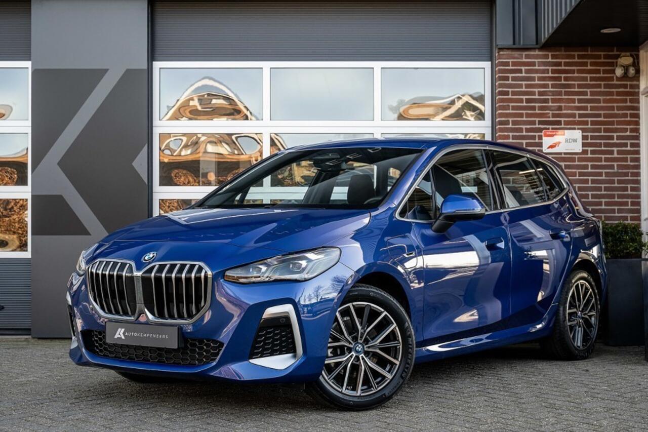 BMW 2-SERIE 225e xDrive M sport | Camera | Keyless | Adapt. Led | Sport Seats | 18 Inch |