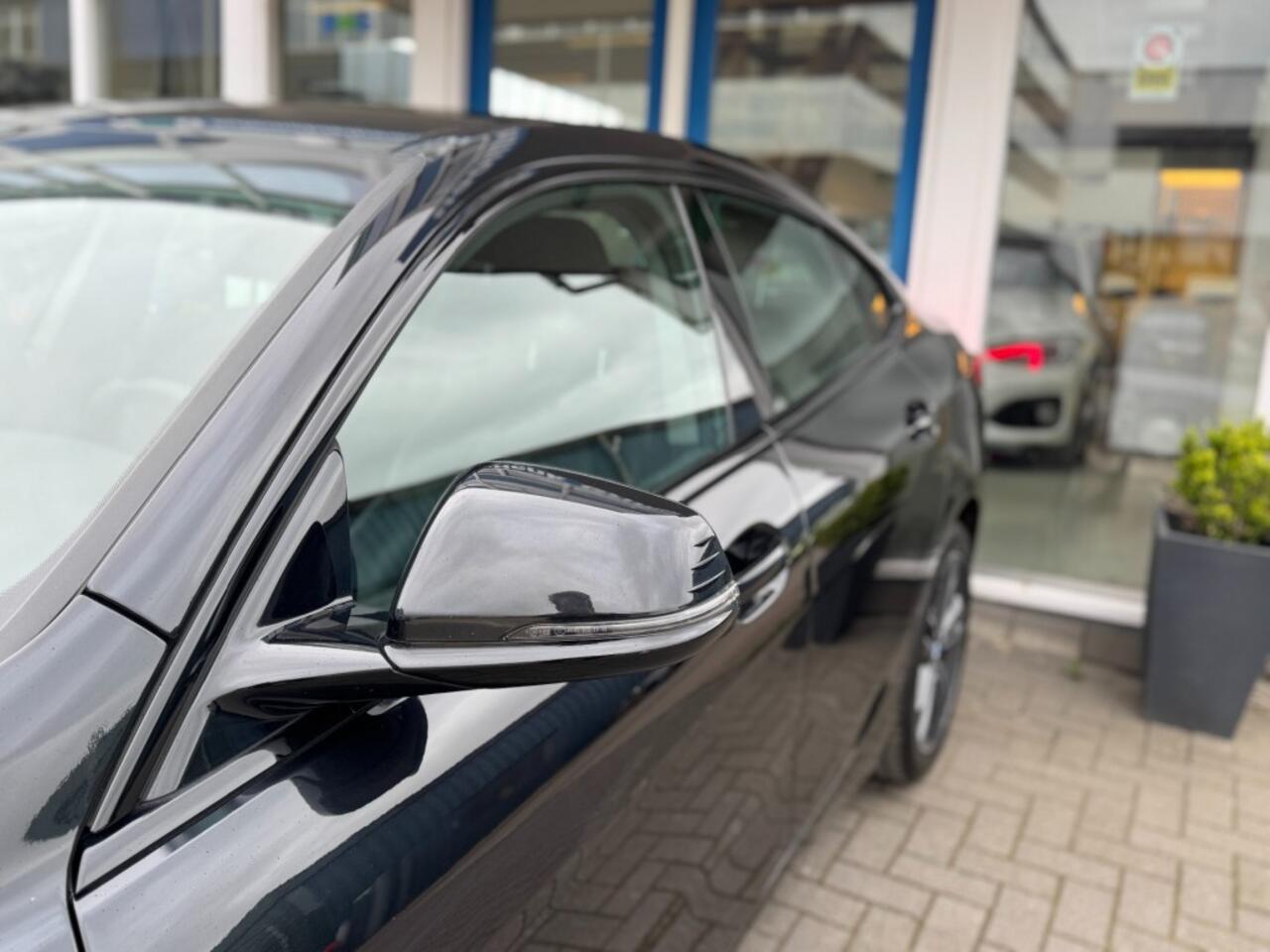 BMW 2-SERIE 218i Gran CoupÃ© Business Plus I Sport line I Leer I Carplay I LED
