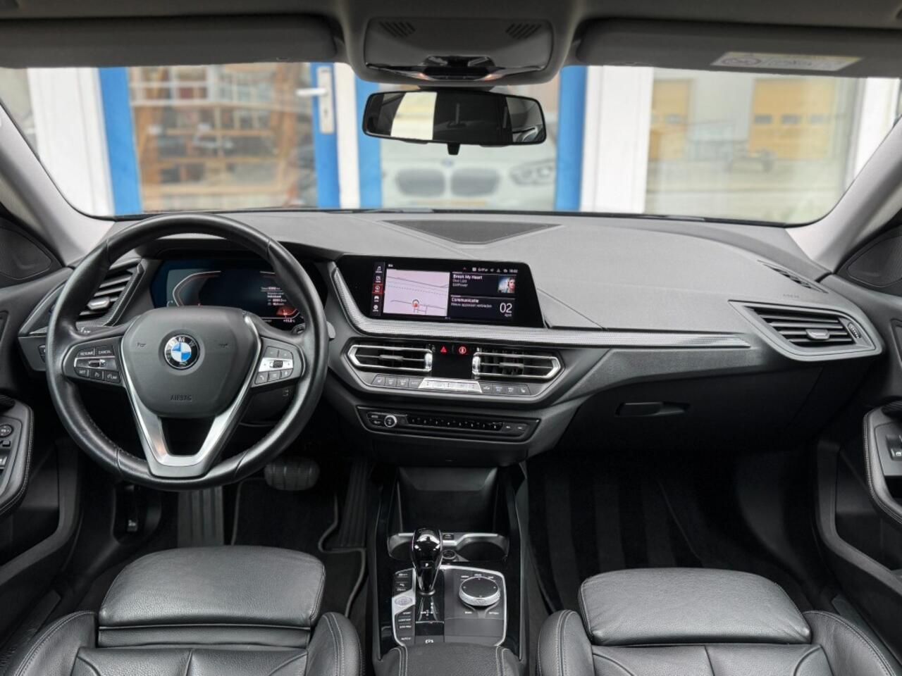 BMW 2-SERIE 218i Gran CoupÃ© Business Plus I Sport line I Leer I Carplay I LED