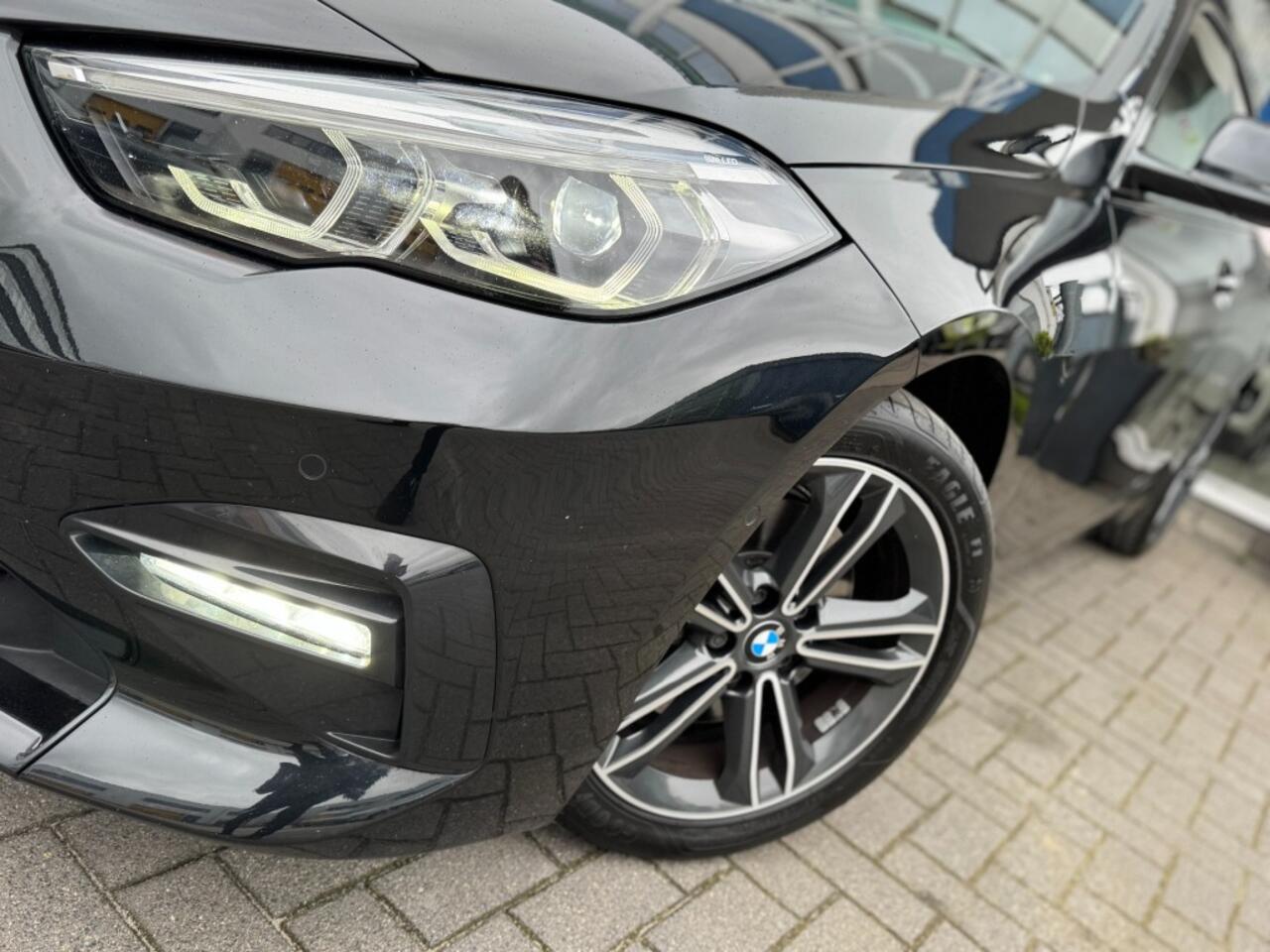 BMW 2-SERIE 218i Gran CoupÃ© Business Plus I Sport line I Leer I Carplay I LED