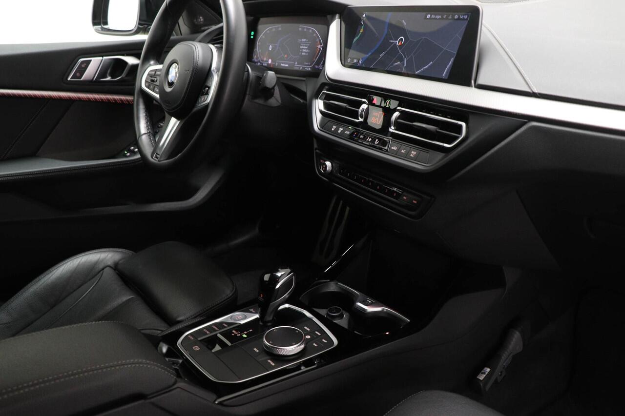 BMW 2-SERIE Gran Coupé 218i M-Sport Edition | LEDER | HARMAN KARDON | DAB | APPLE