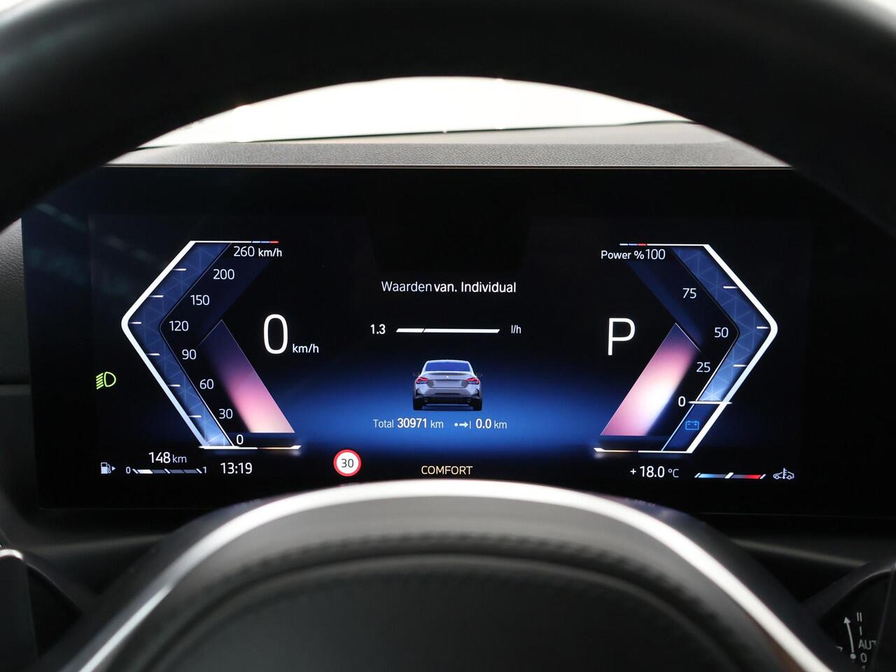 BMW 2-SERIE Coupé 218i | M-Sport | Live Dashboard Plus | Apple Carplay/Android Auto | NL auto | Cruise control adaptief | 19'' LMV | Stoelverwarming | Sportstoelen |