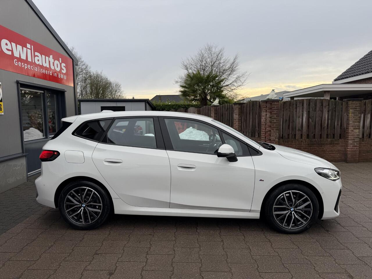 BMW 2-SERIE Active Tourer 218i M-Sport Massage|HarmanKardon|Comfort