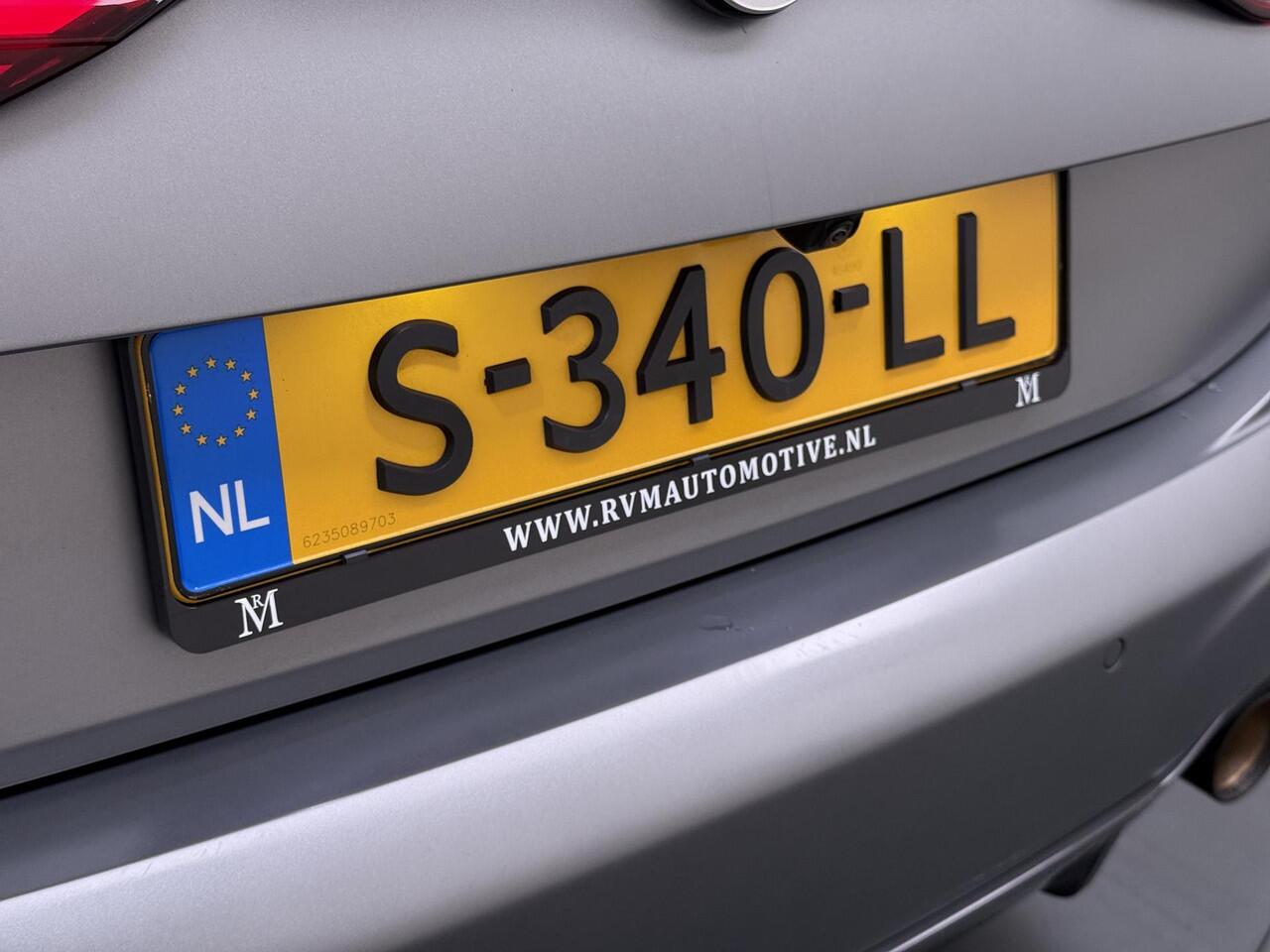 BMW 2-SERIE Gran Coupé 220i | M-SPORT| BOMVOL! | HARMAN KARDON| PANO| FROZEN GREY| STOEL+ STUURVERWARMING| DEALER OH. | ORIGINEEL NEDERLANDS| KUIPSTOELEN| LEER | 19 INCH!