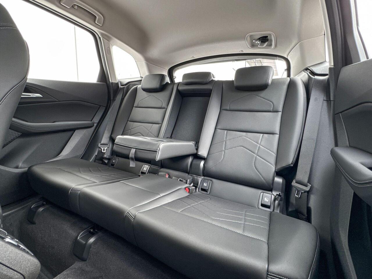 BMW 2-SERIE Active Tourer 218i Luxury Line Innovation Luxury-Line | Innovation Pack