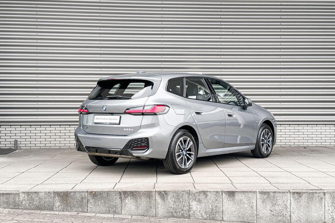 BMW 2-SERIE Active Tourer 225e xDrive M Sportpakket / Premium Pack / Selections
