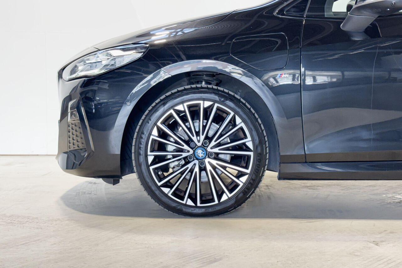 BMW 2-SERIE Active Tourer 225e xDrive Innovation Pack M Sportpakket Aut.