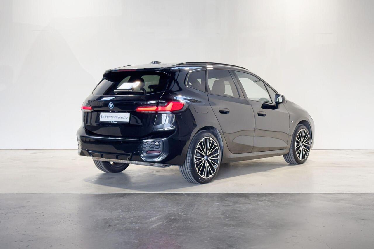 BMW 2-SERIE Active Tourer 225e xDrive Innovation Pack M Sportpakket Aut.