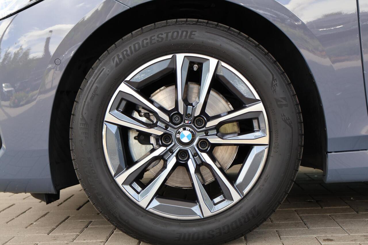 BMW 2-SERIE Active Tourer 218i M-Sportpakket | Premium Pack | Elektrische Trekhaak