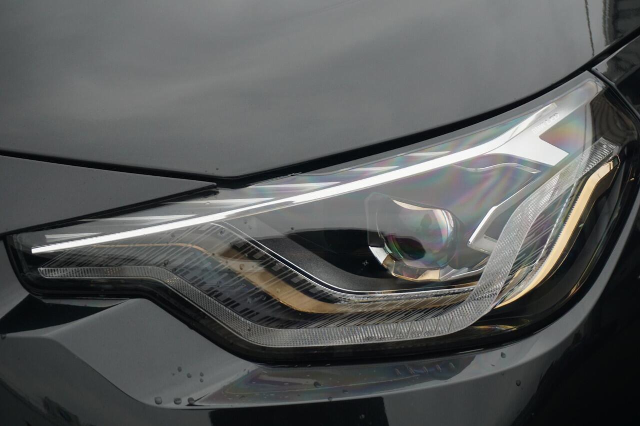 BMW 2-SERIE Coupé 218i M Sportpakket 19'' / Harman Kardon / Stuur-stoel verwarming / Trekhaak