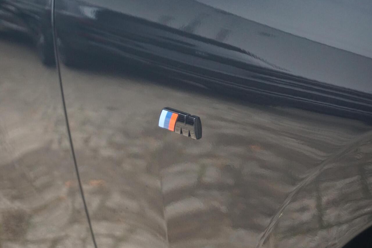 BMW 2-SERIE Coupé 218i M Sportpakket 19'' / Harman Kardon / Stuur-stoel verwarming / Trekhaak