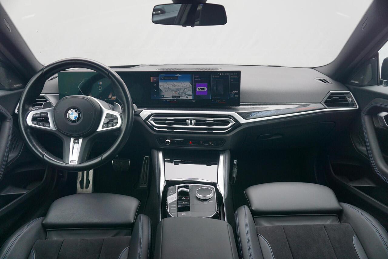 BMW 2-SERIE Coupé 218i M Sportpakket 19'' / Harman Kardon / Stuur-stoel verwarming / Trekhaak