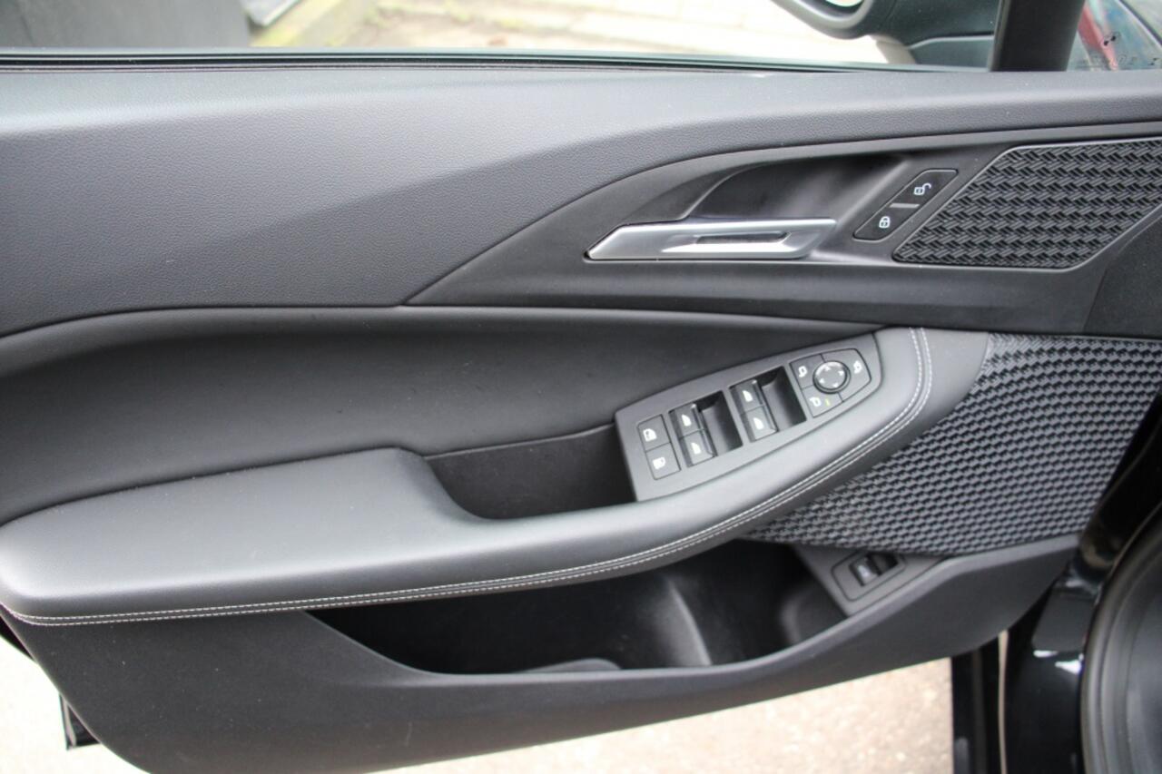 BMW 2-SERIE Active Tourer 225e xDrive