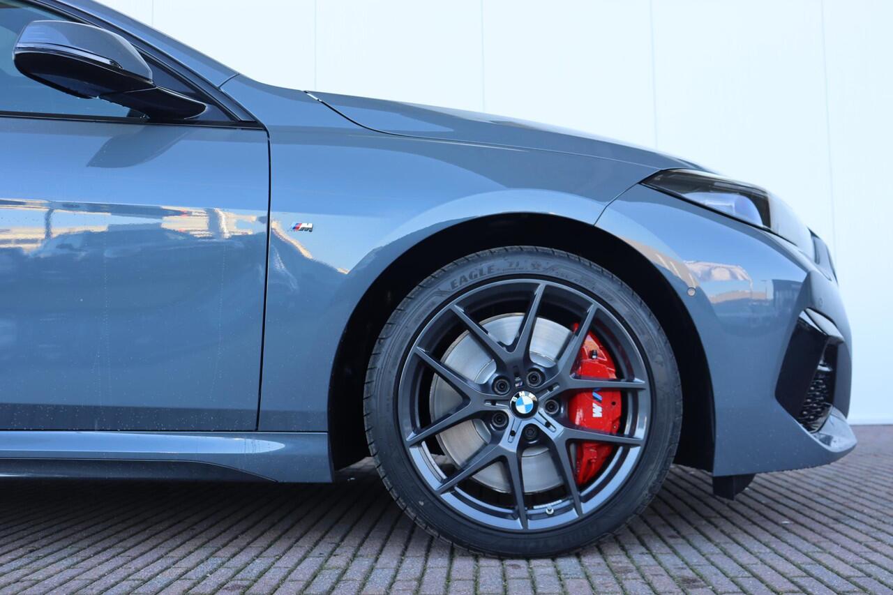 BMW 2-SERIE Gran Coupé 218i M Sportpakket Pro/ Premium Pack/ Comfort Pack/ Travel Pack/ Stuurwiel verwarmd/ Comfort Access/ M Sportstoelen/ Panoramadak | Ekris Selection