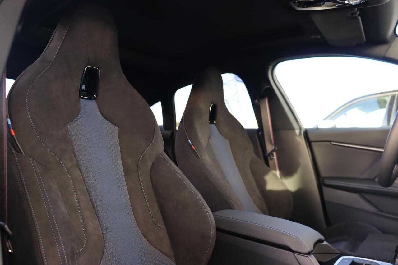 BMW 2-SERIE Gran Coupé 218i M Sportpakket Pro/ Premium Pack/ Comfort Pack/ Travel Pack/ Stuurwiel verwarmd/ Comfort Access/ M Sportstoelen/ Panoramadak | Ekris Selection