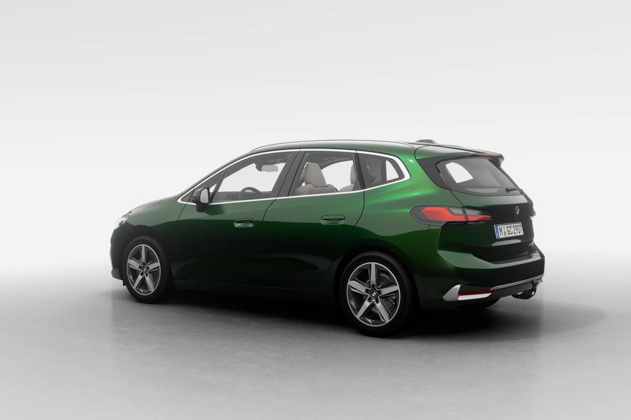 BMW 2-SERIE Active Tourer 218i | Luxury Line | Premium Pack | Glazen Panoramadak | VPLD
