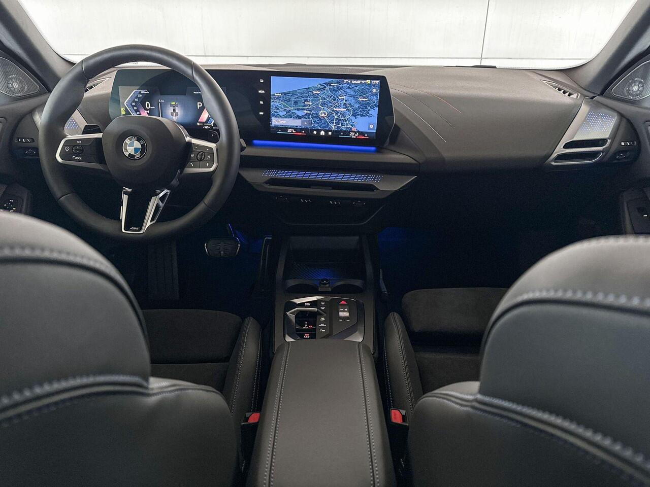 BMW 2-SERIE Gran Coupé 220 | M Sportpakket Pro | Glazen panoramadak