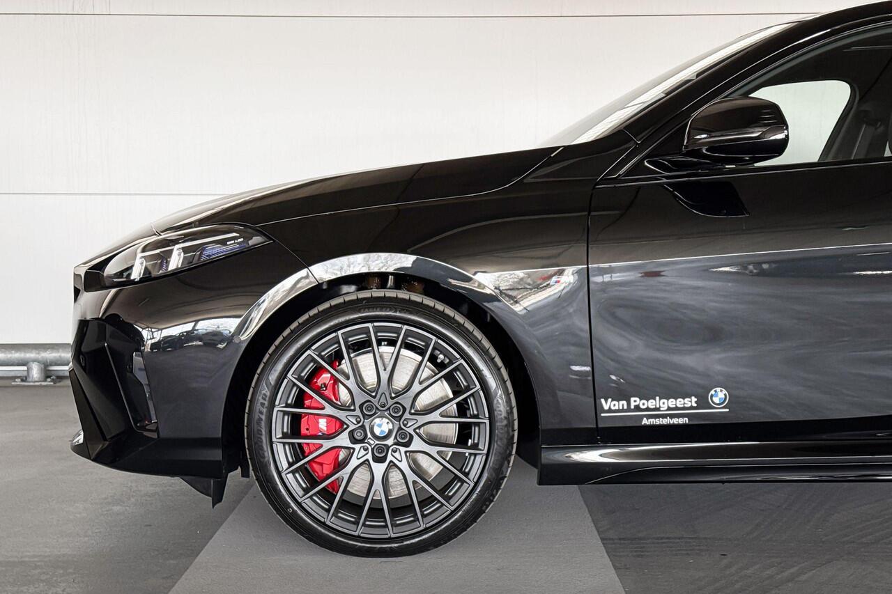 BMW 2-SERIE Gran Coupé 220 | M Sportpakket Pro | Glazen panoramadak