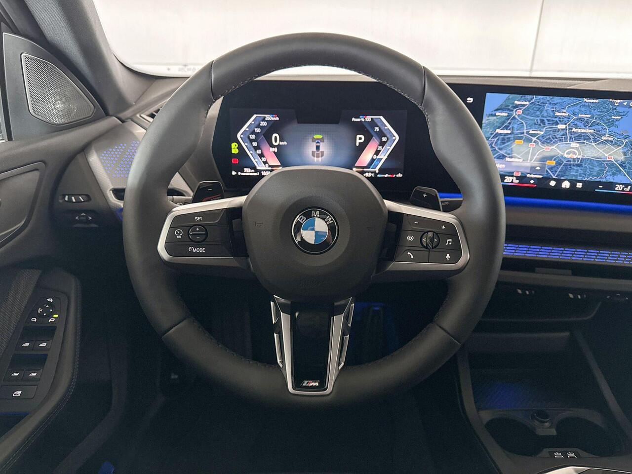 BMW 2-SERIE Gran Coupé 220 | M Sportpakket Pro | Glazen panoramadak