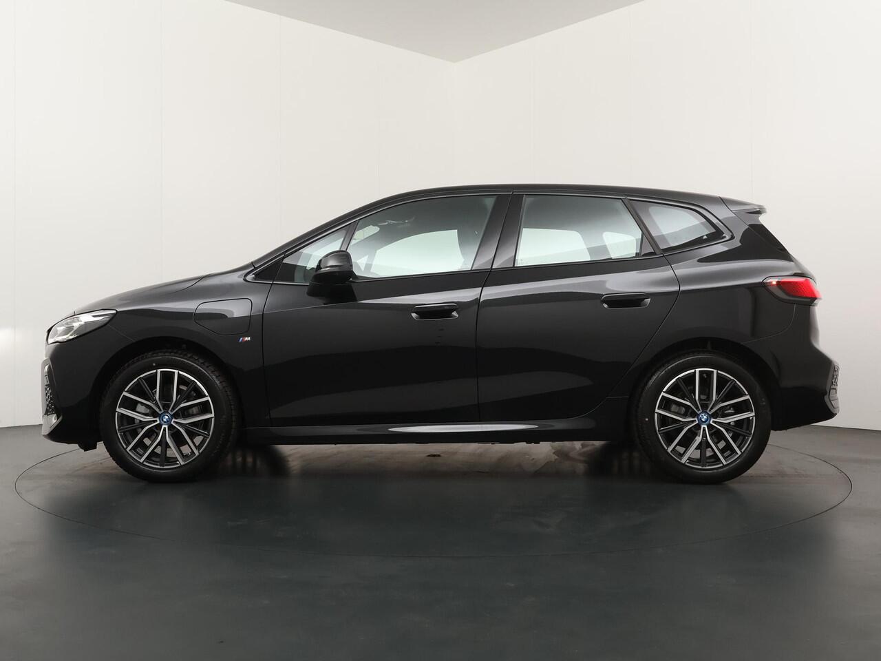 BMW 2-SERIE Active Tourer 225e xDrive M Sport Package | Equipement Package Pro | Ekris Selection