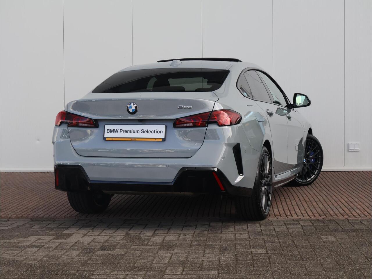 BMW 2-SERIE Gran Coupé 220 M Sport Design Edition M Sportpakket/ Comfort Access/ Panoramadak/ Harman-Kardon/ Premium Pack/ Stoelverwarming | Ekris Selection