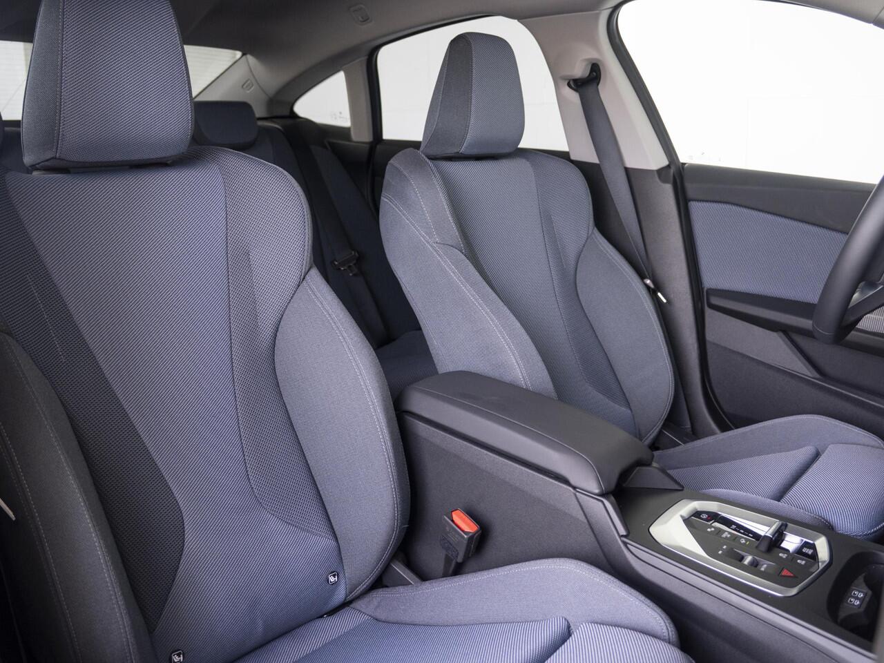 BMW 2-SERIE Gran Coupé 220 | M-Sportpakket | Premium Pack | Verwarmd Stuurwiel | Comfort Access | Harman-Kardon | 18'' | Ekris Selection