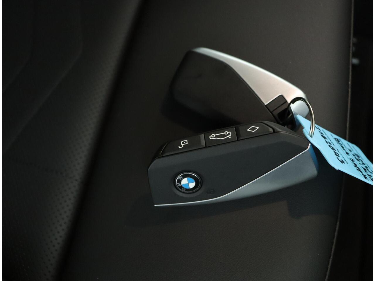 BMW 2-SERIE Active Tourer 218i | M Sport Package | Equipment Package