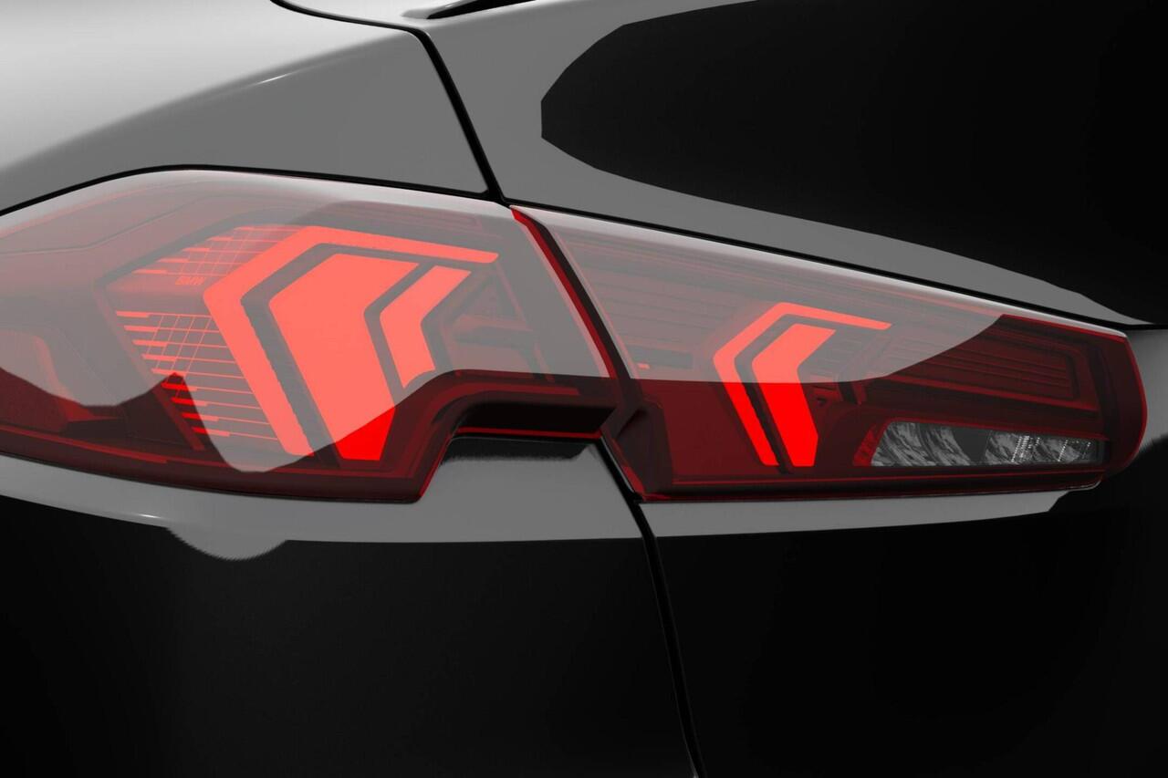 BMW 2-SERIE Gran Coupé M235 xDrive | M Sport Pro | Innovation Pack | Elektrisch verstelbare stoelen | Driving Assistant Professional